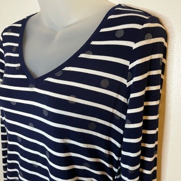 Motherhood Maternity Navy and White Striped Long Sleeve V-Neck Tee Size Small - Picture 5 of 6